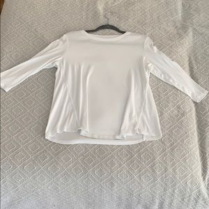 3/4 sleeve white tee